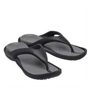 crocs women's athens flip flops
